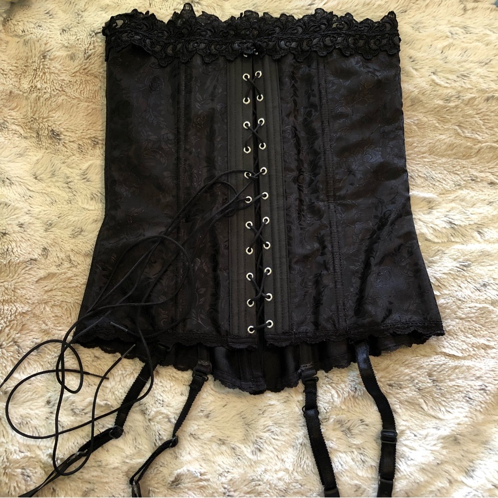 Vintage Grenier corset size 34